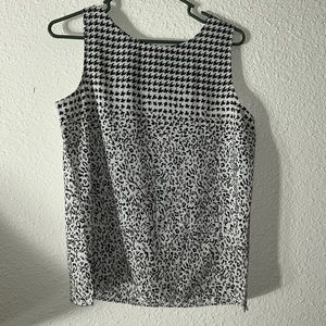 Talbots tank Size Small